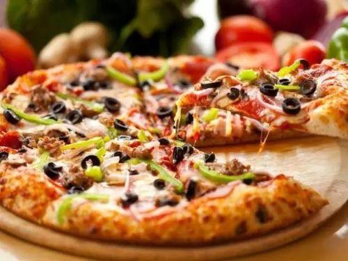 披萨爆料视频,揭秘披萨制作全过程