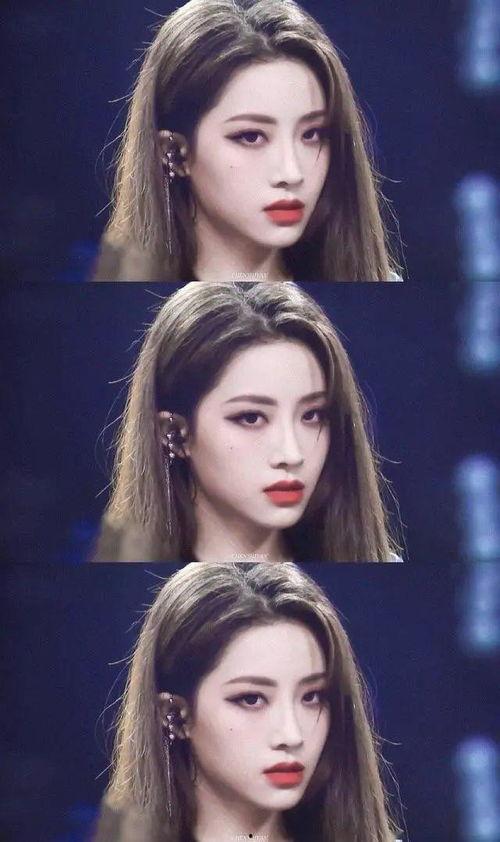 喻言最新爆料新闻,揭秘娱乐圈不为人知的幕后真相