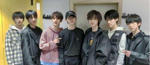 娱乐吃瓜君时代少年团,娱乐吃瓜君时代，青春偶像的崛起之路